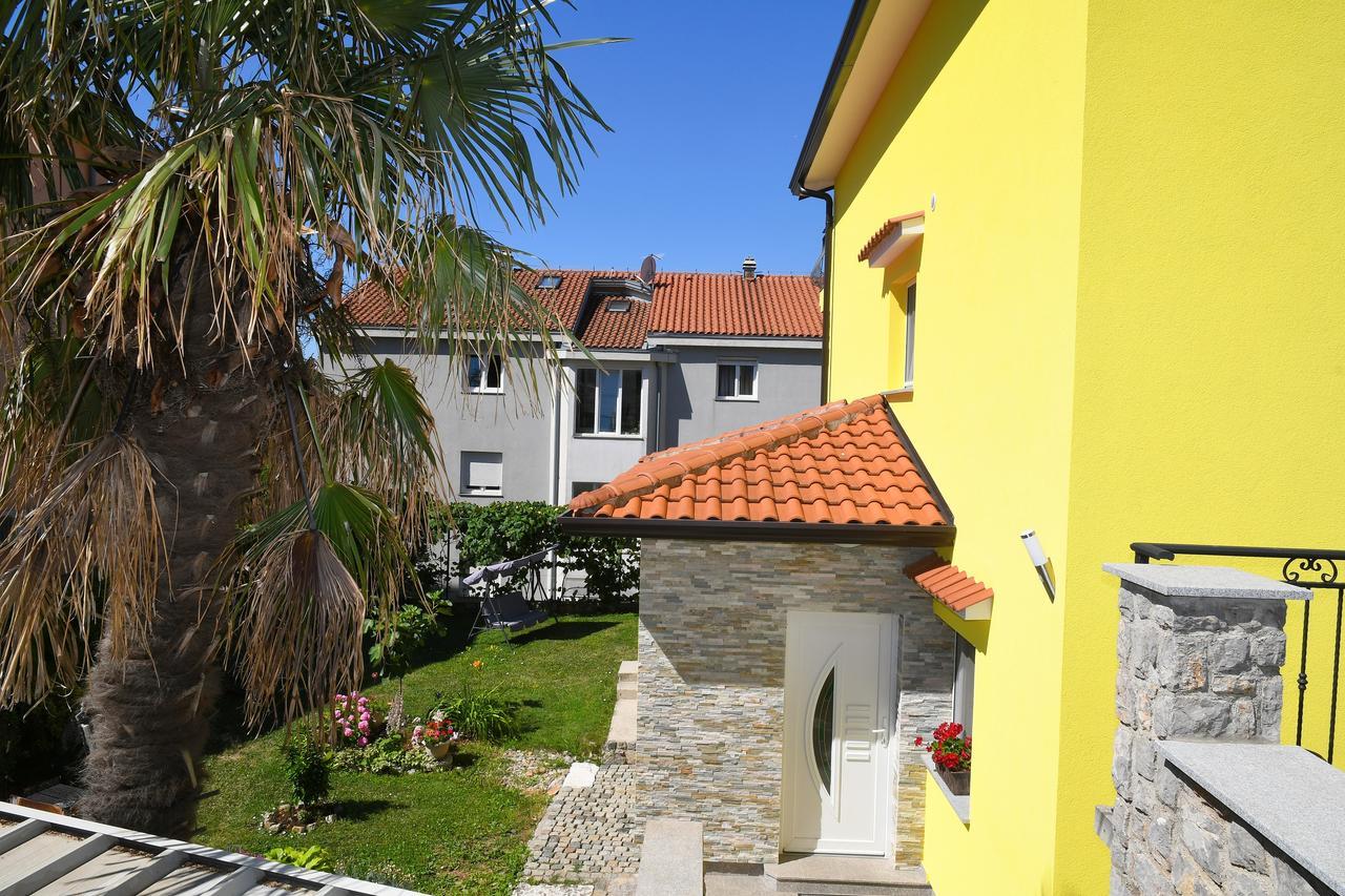 Apartment Mirjana 2 Риека Экстерьер фото